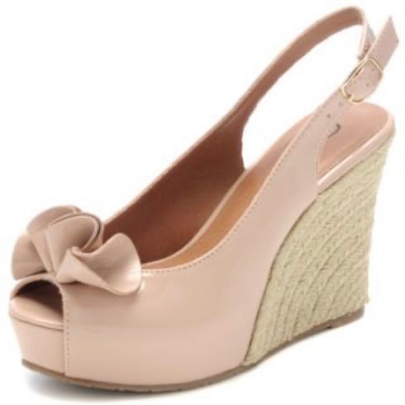 Candie’s Peeptoe Wedges - Picture 12 of 13